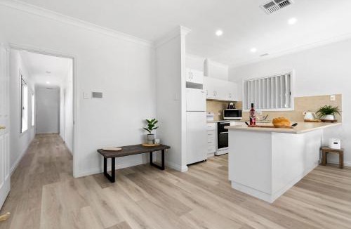 Renmark Apartment | The Shamrock House A
