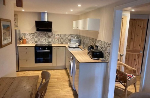 Hethel Cabin | The Shed.