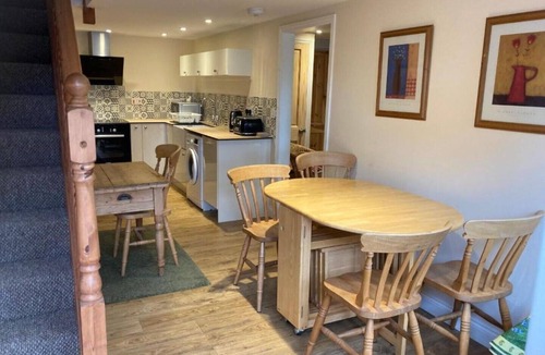 Hethel Cabin | The Shed.