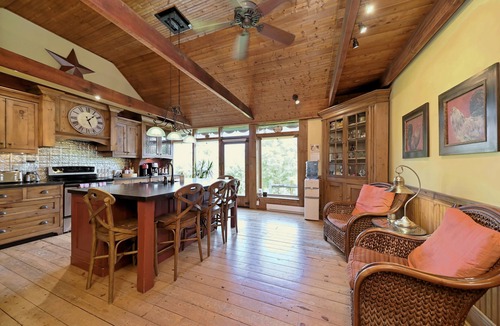 Mulmur Other | The Sheds: Victorian Farmhouse 8BR Ski-In Ski-Out Chalet - Mansfield Ski club