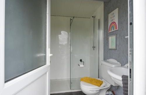 Llanfair Caereinion House | The Sheep Pod - Uk50074