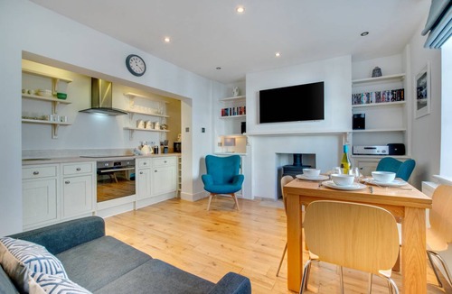 Dartmouth Cottage | The Shell House