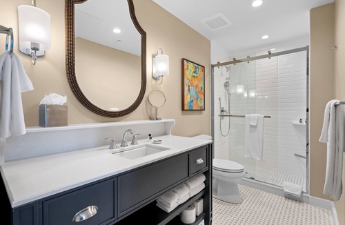 Clemson Hotel | The Shepherd Hotel Downtown Clemson