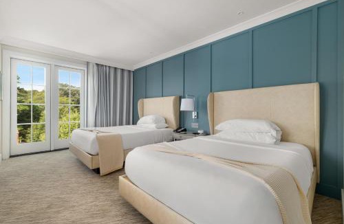 Clemson Hotel | The Shepherd Hotel Downtown Clemson