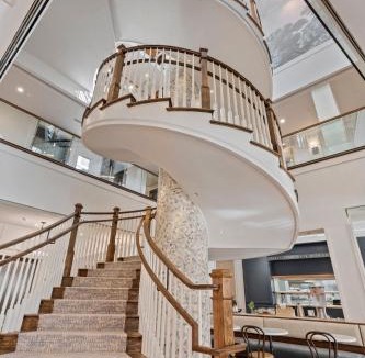 Clemson Hotel | The Shepherd Hotel Downtown Clemson