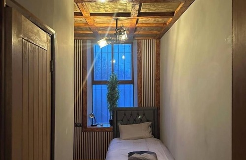 Ogden Hotel | THE SHEPHERDS REST