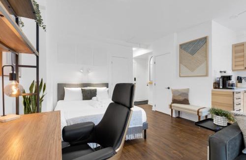 Milton Park Apartment | The Sherbrooke Suite 105