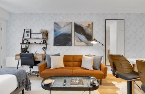 Milton Park Apartment | The Sherbrooke Suite 99