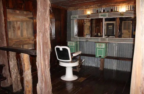 Morgan Mill Cottage | The Sheriff's Office-@Rooms at The Oak Dale