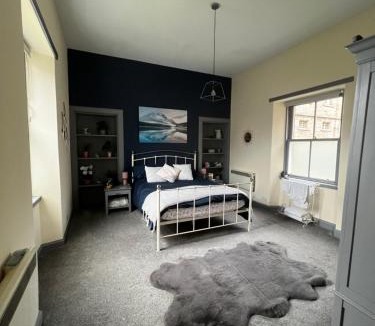 Dingwall Apartment | The Sheriffs Lodge