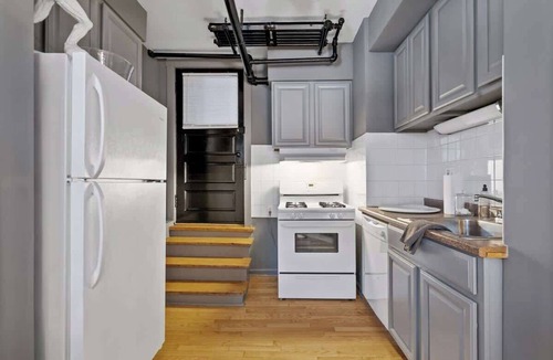 Uptown Apartment | The Shingle Life near Wrigley