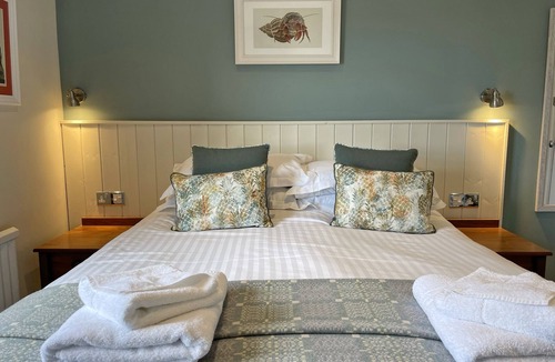 Parkgate Hotel | The Ship