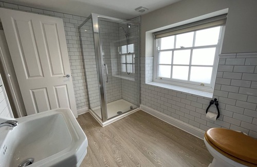 Parkgate Hotel | The Ship