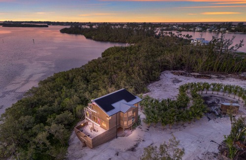 Whitney Beach House | The Ship House