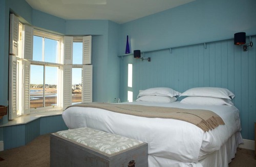 Pittenweem Hotel | The Ship Inn