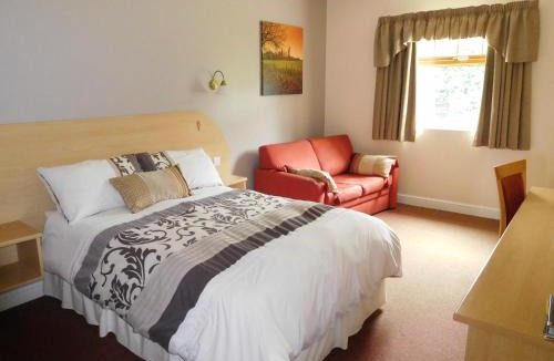 Woodmansey Bed & Breakfast | The Ship`s Quarters