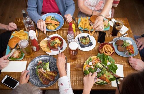 Chatham Hotel | The Ship & Trades