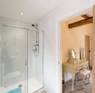 Newport House | The Shippen