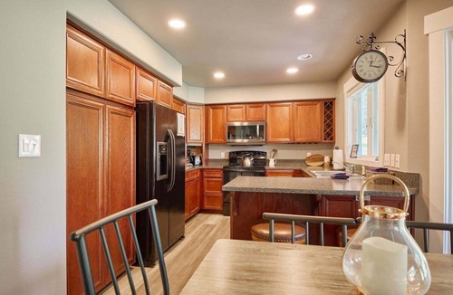 Leavenworth Condo | The Shire - Ground Level Condo on the Greens