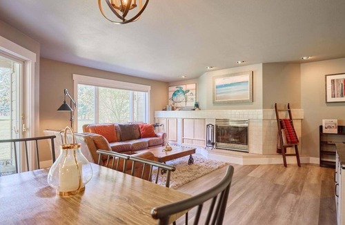 Leavenworth Condo | The Shire - Ground Level Condo on the Greens