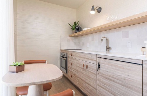 Southold Hotel | The Shoals Suites and Slips