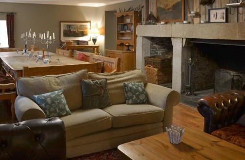 Bodmin House | The Shooting Lodge