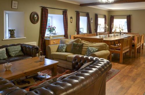 Bodmin House | The Shooting Lodge