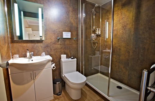 Kirkwall Hotel | The Shore