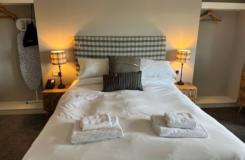 Kirkwall Hotel | The Shore