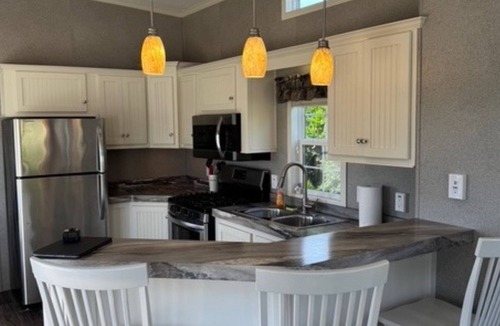 Stokes Bay House | The Shore House @ Cabinco #12
