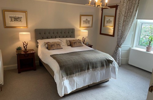 Cairndow Bed & Breakfast | The Shore House