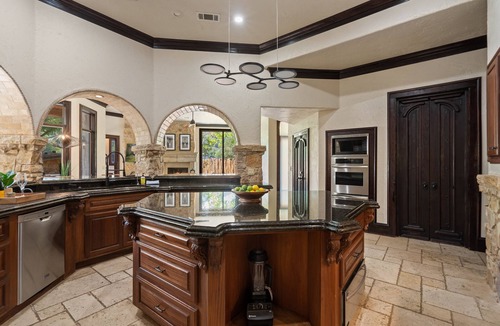 Manana West House | The Shore on Lake Austin