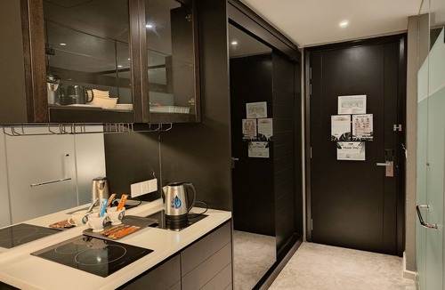 Malacca City Apartment | The Shore Residence Melaka (Hello Kitty Room)