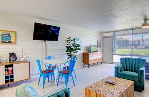 Port Aransas Condo | The Shore Thing ~ cute condo near the beach, Swimming Pool and Beach Access!