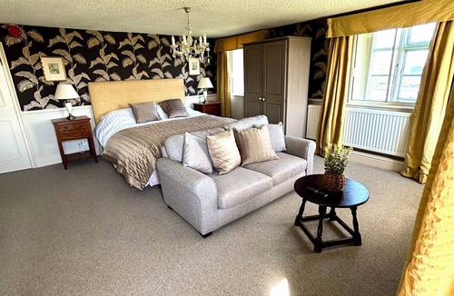 Fotheringhay Hotel | The Sibson Inn Hotel