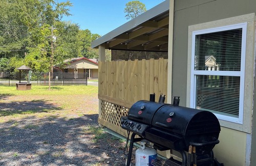 Montgomery Cottage | The Side Pocket - A Fisherman's Retreat