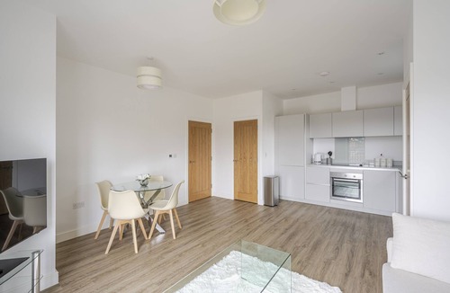 Chelmsford Apartment | The Signal Yard by Stays Accommodation