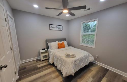 Atlanta House | The Silver Cottage