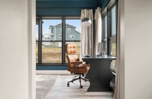 Lansing House | The Silversands Lakehouse