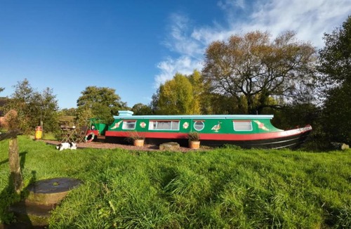 Angelbank Boat Rental | The Sitting Duck