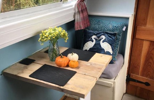 Angelbank Boat Rental | The Sitting Duck