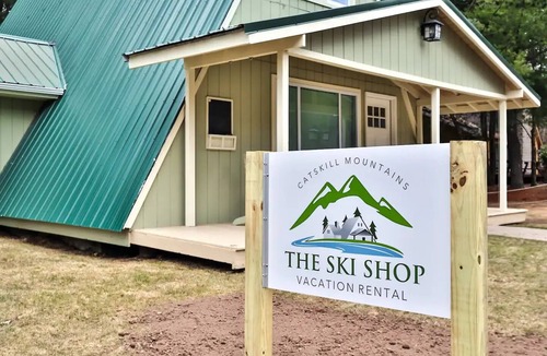 Rock Hill House | The Ski Shopnn