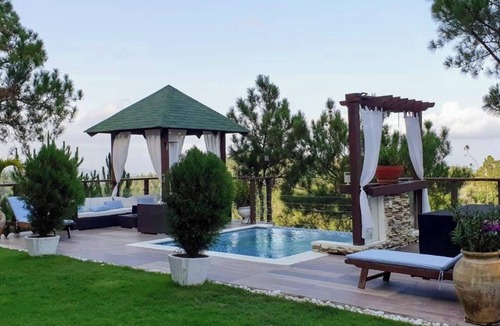 Jarabacoa Cabin | The Sky Village Cabin