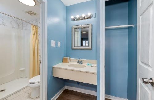 Bohemia Hotel | The SkyBreeze Inn