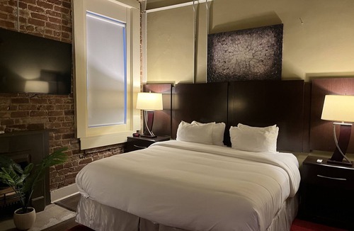 Greenville Hotel | The Skylight
