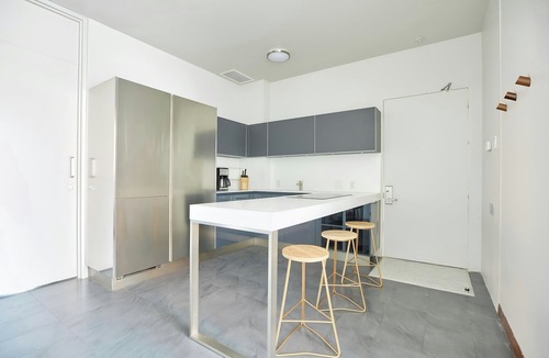 Fashion District Apartment | The Slate Hotel Downtown, Sonder by Marriott Bonvoy