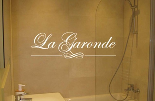 Berthen House | The Sleeping Room