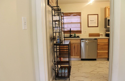 Summerlee House | The Sleepy Beaver Inn – A Cozy Retreat in the heart of the New River Gorge