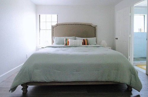 Plano House | The Sleepy Fox Summar