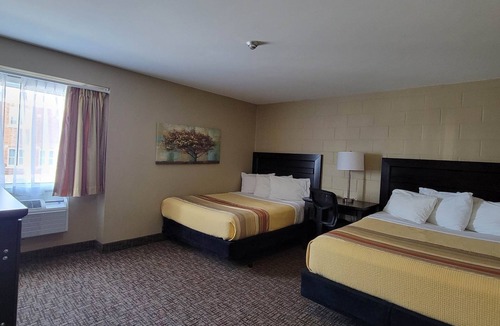 Fort Frances Hotel | The Sleepy Owl